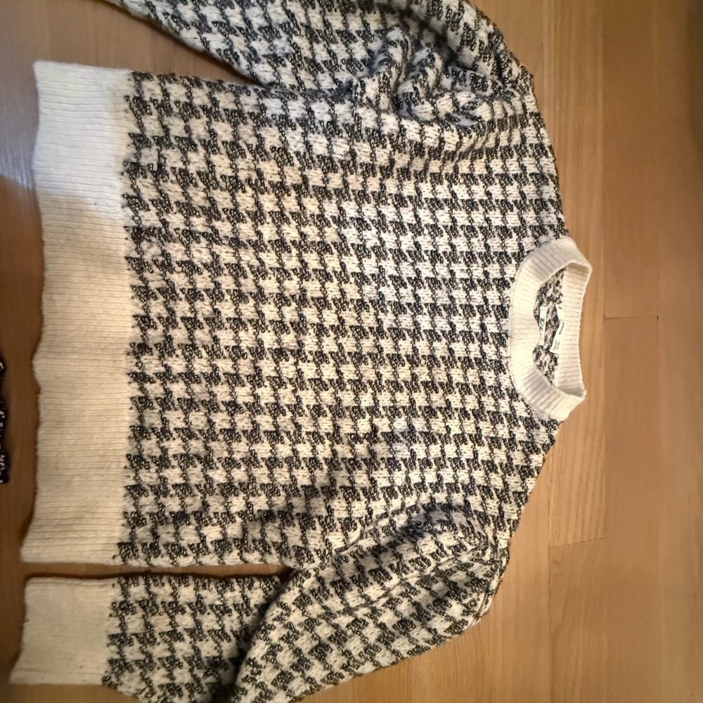 Mango Black and White Houndstooth Sweater